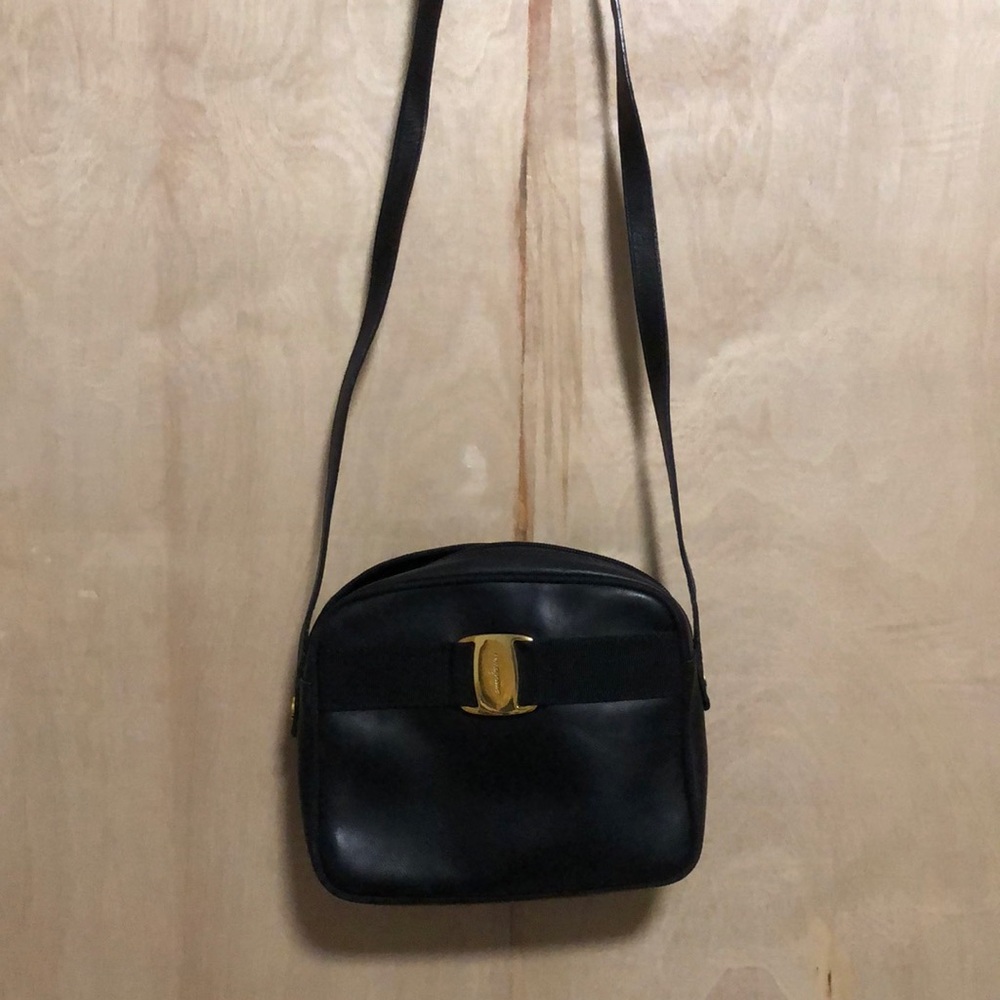Vintage Salvatore Ferragamo black shoulder bag small
